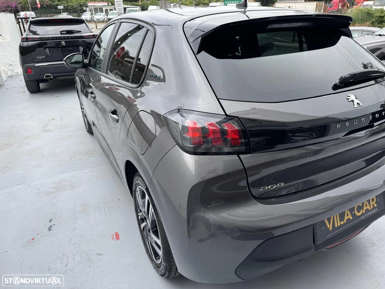 Peugeot 208 PureTech 100 Style - 9