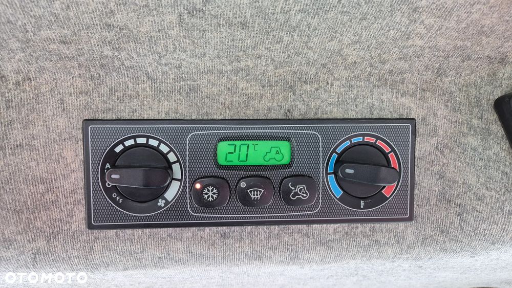 Massey Ferguson 7465 Dyna VT 2005R - 16