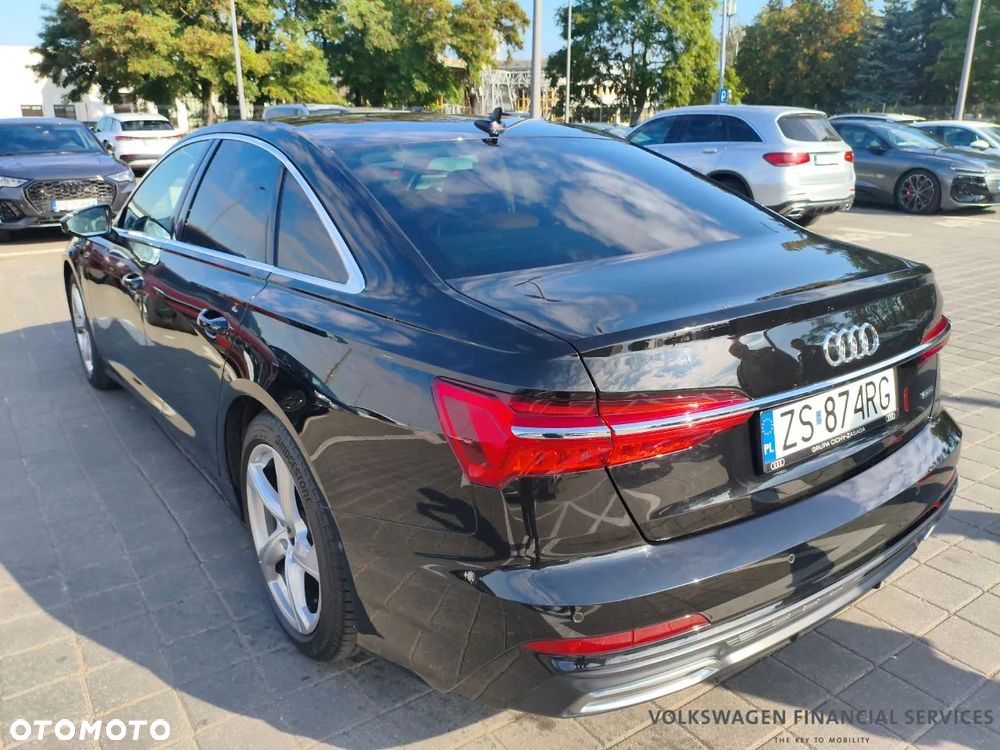 Audi A6 - 6