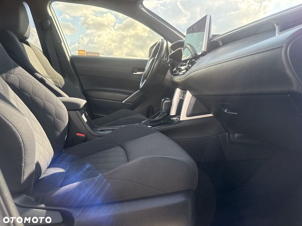 Toyota Corolla Cross 2.0 Hybrid Style AWD - 9