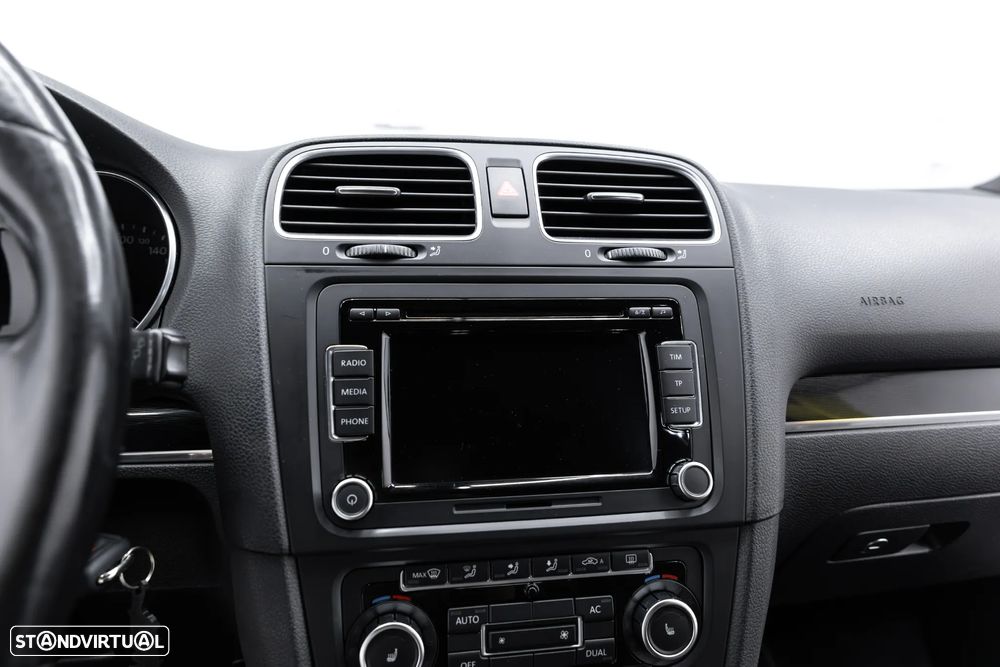 VW Golf 2.0 GTI DSG - 31
