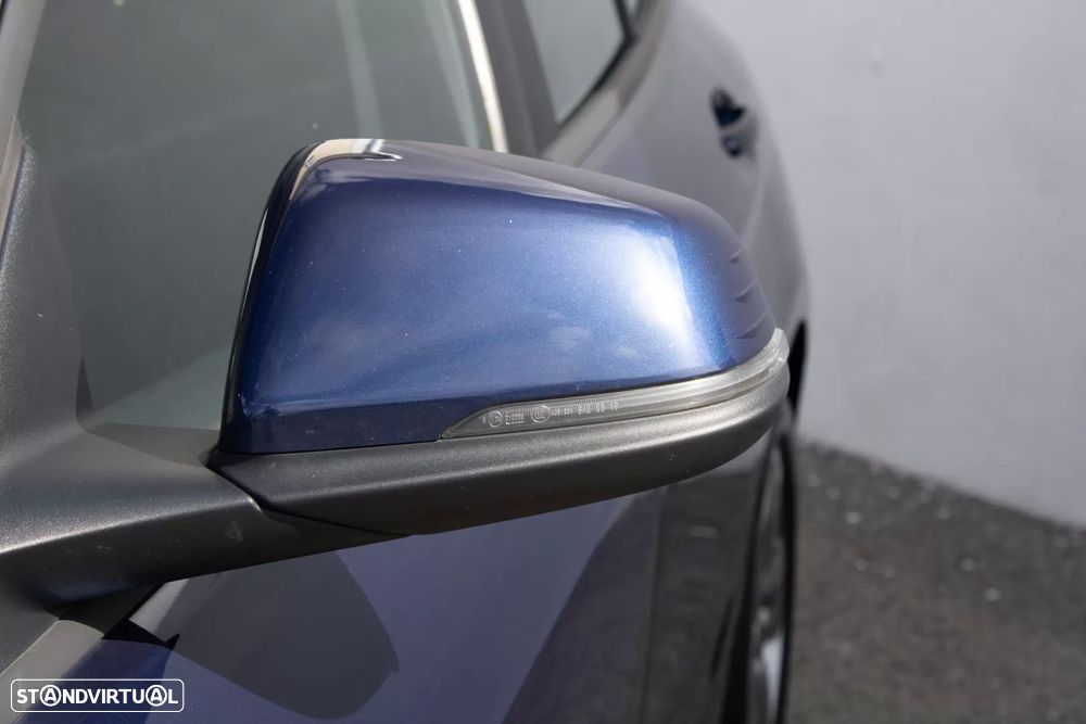 BMW 116 d Aut. Advantage - 8