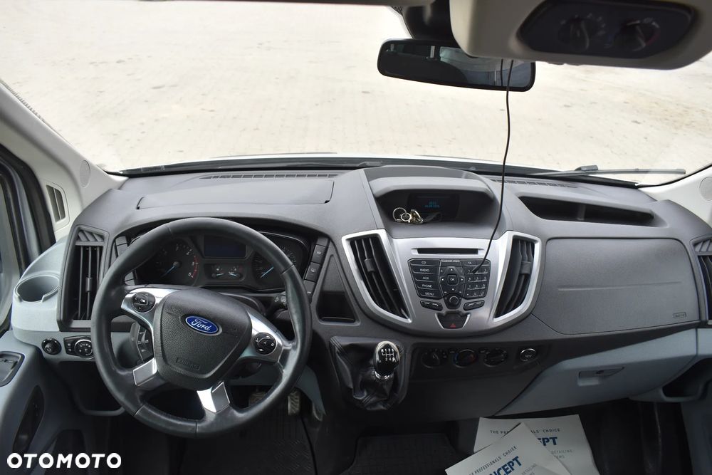 Ford Transit - 15
