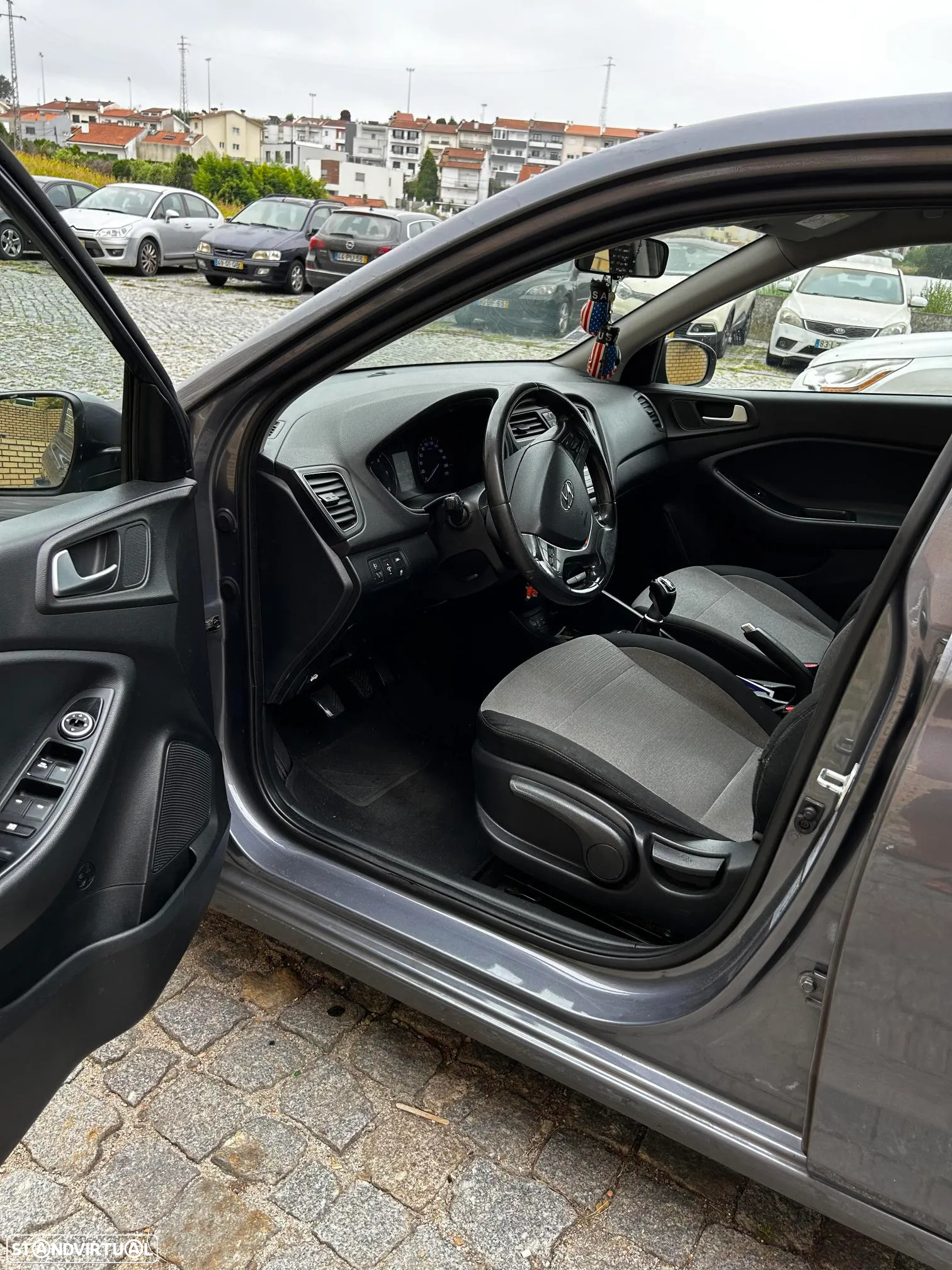 Hyundai i20 1.1 CRDi Comfort - 4