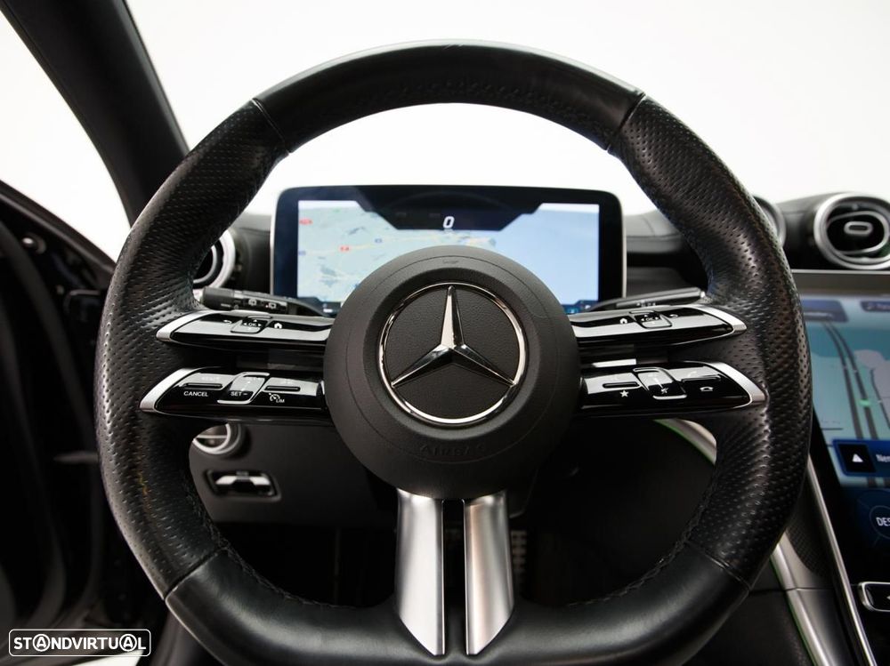 Mercedes-Benz C 300 d AMG Line - 24