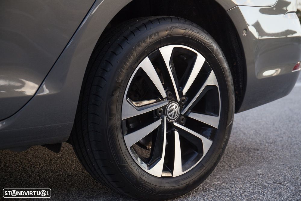 VW Golf Variant 1.0 TSI OPF IQ.DRIVE - 14