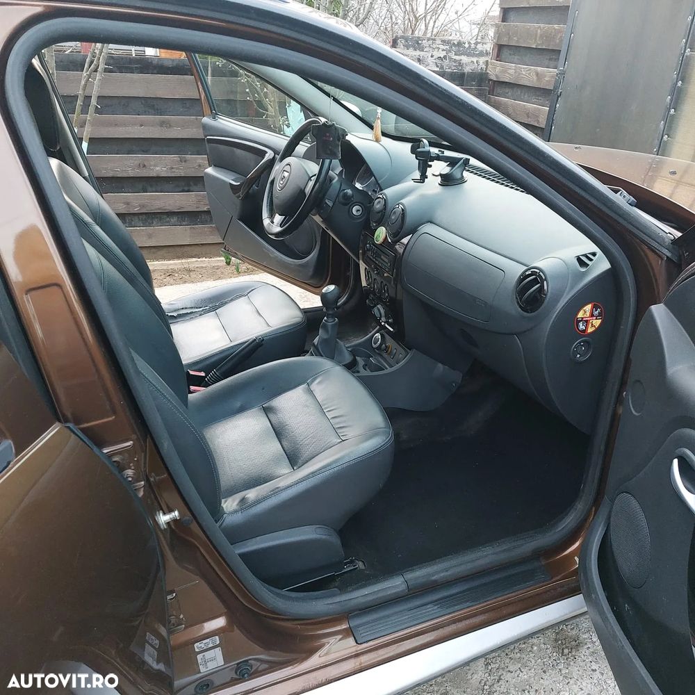 Dacia Duster dCi 110 FAP 4x4 Prestige - 6