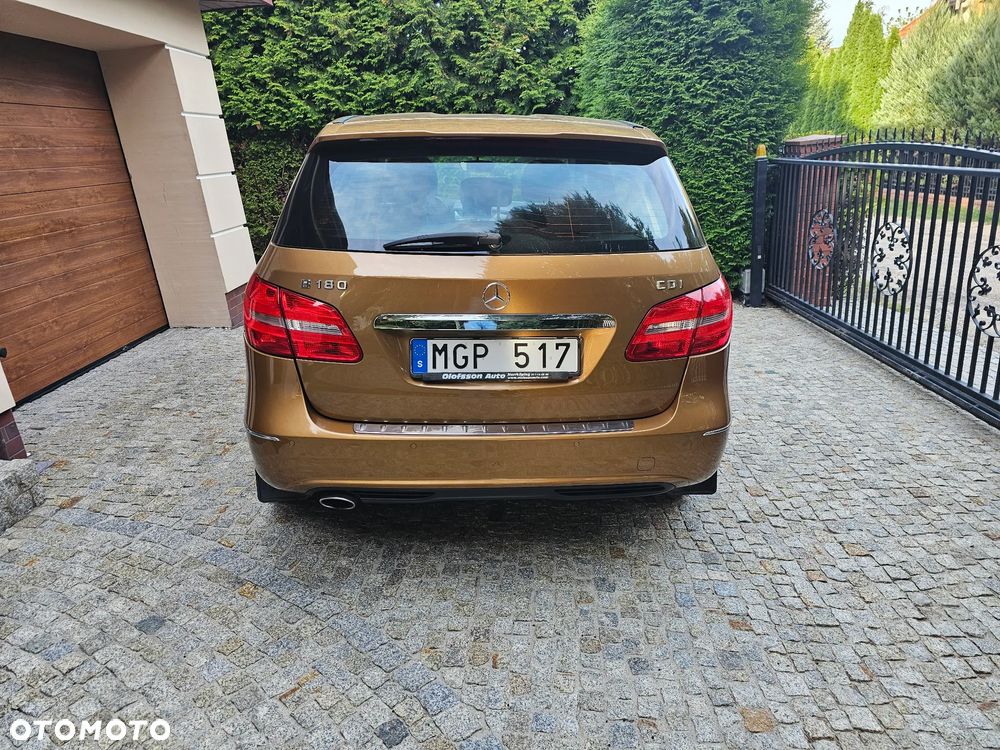 Mercedes-Benz Klasa B 180 CDI - 17