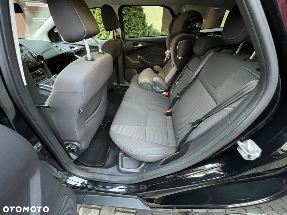 Ford Focus 1.6 TDCi ECOnetic 88g Start-Stopp-System Titanium - 19