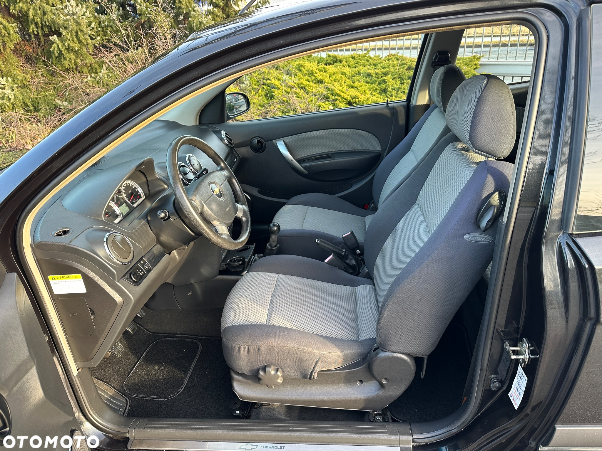 Chevrolet Aveo 1.2 16V LS - 12