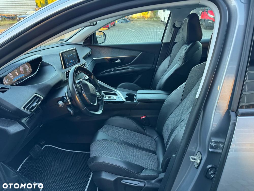 Peugeot 3008 1.5 BlueHDi Allure S&S EAT8 - 12