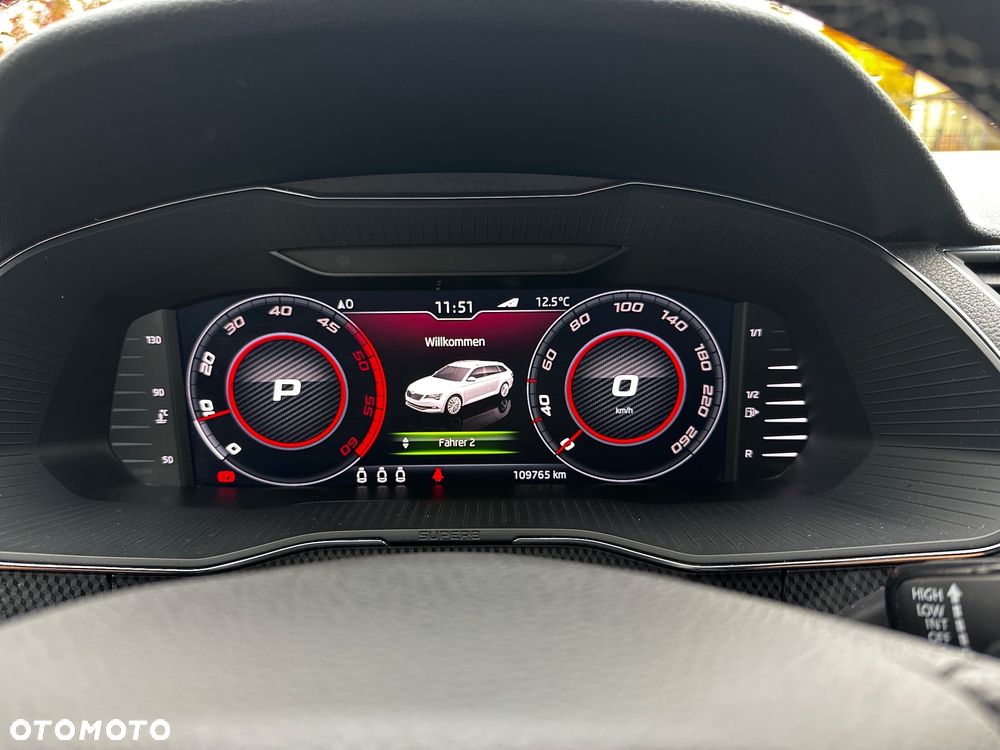 Skoda Superb 2.0 TDI SCR Sportline DSG - 7