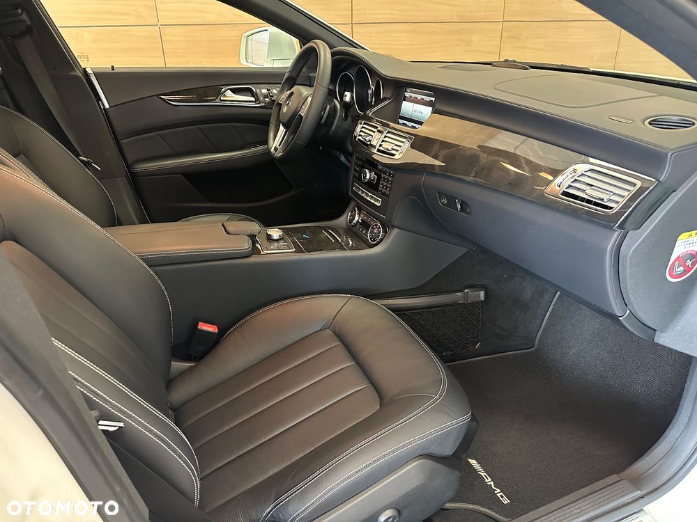 Mercedes-Benz CLS 350 BlueEFFICIENCY 7G-TRONIC - 8
