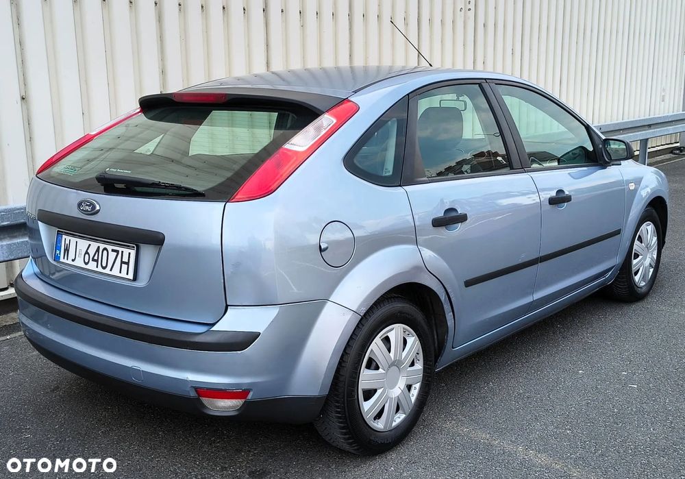 Ford Focus 1.6 Comfort - 4