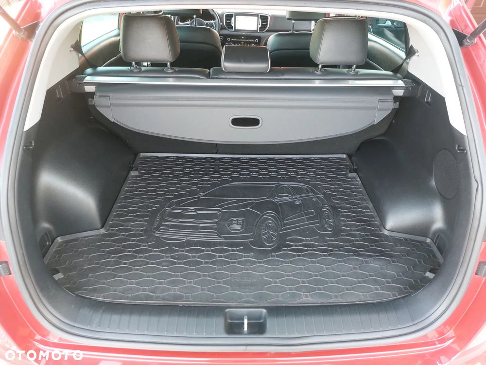 Kia Sportage 1.6 GDI 2WD DREAM-TEAM EDITION - 19