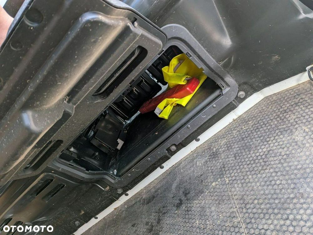 Renault Trafic - 22