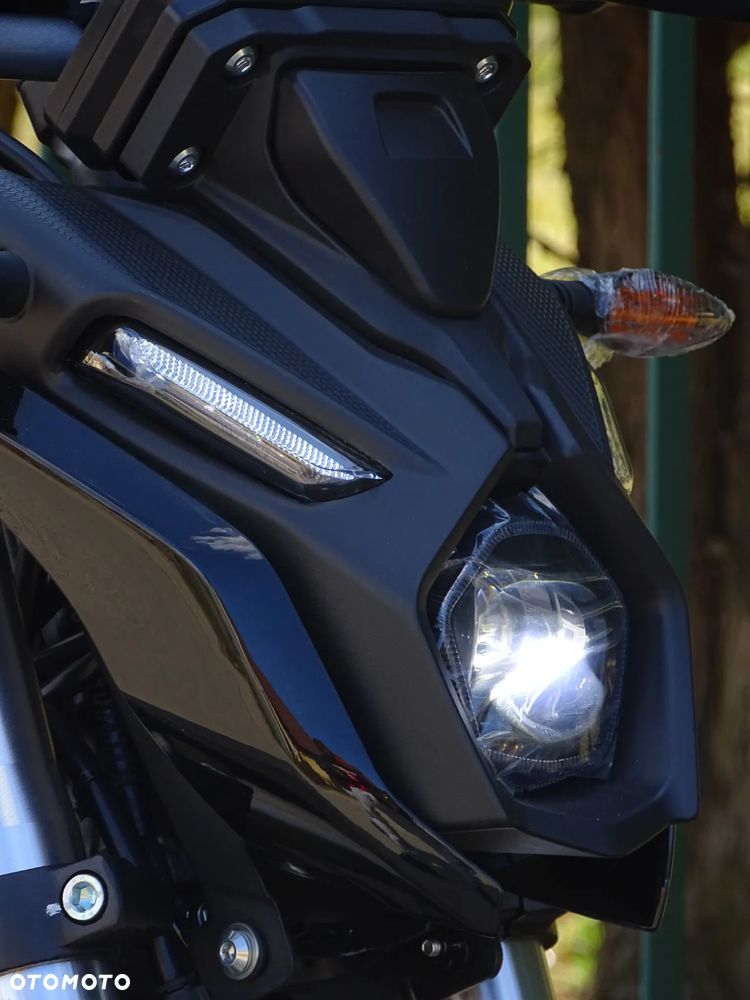 VOGE R125 - 9
