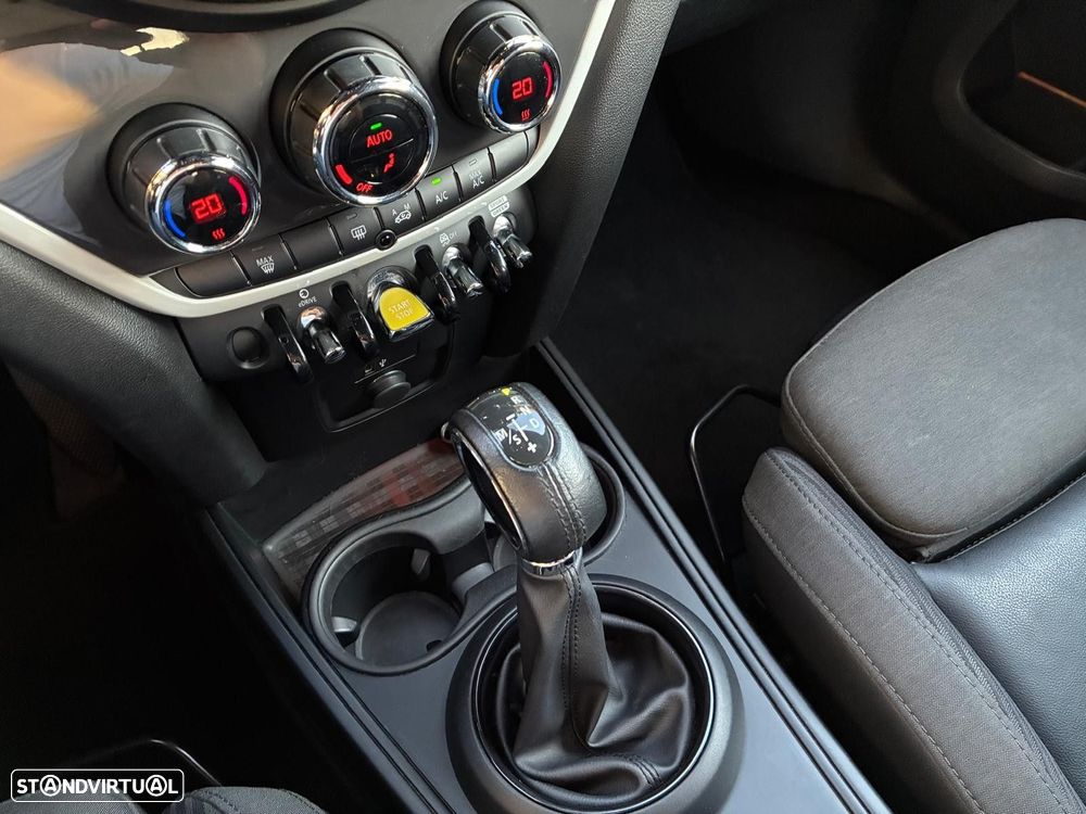 MINI Countryman - 25