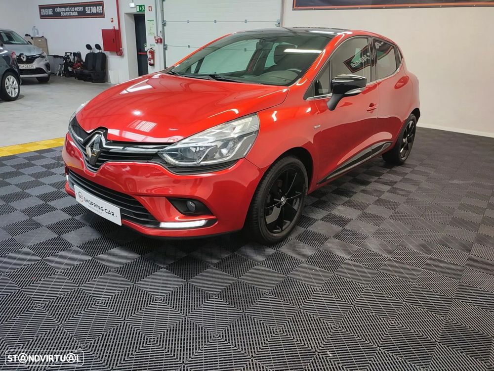 Renault Clio - 1