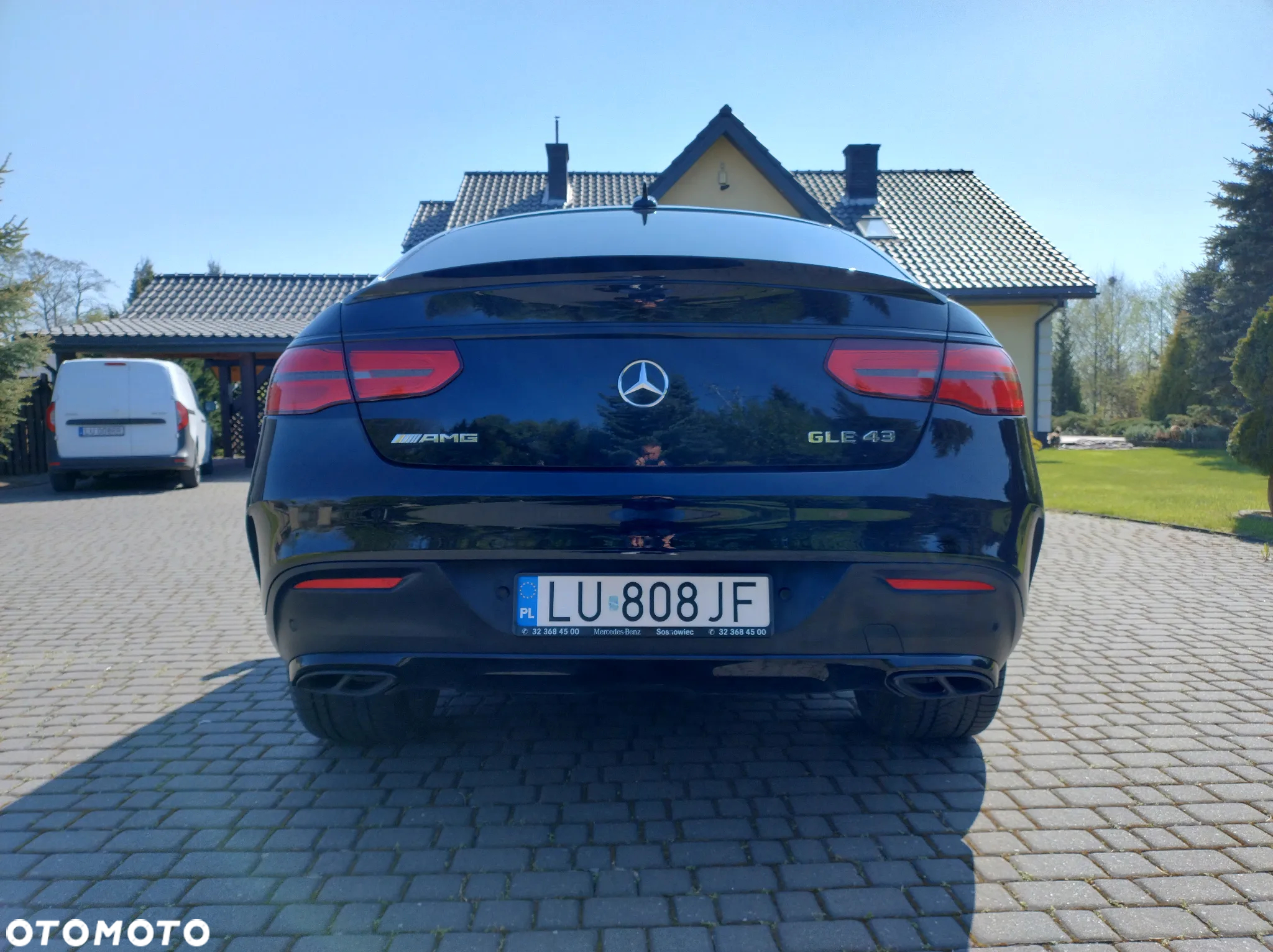 Mercedes-Benz GLE - 9