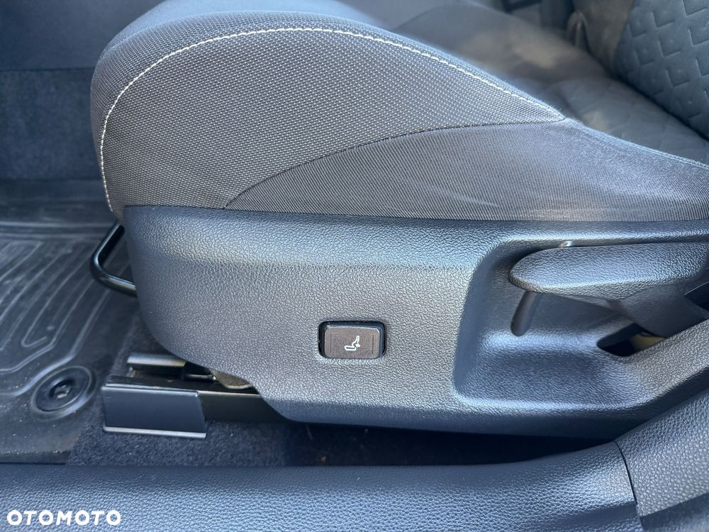 Toyota Corolla 1.8 Hybrid Comfort - 16