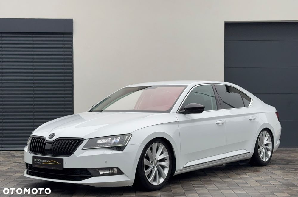 Skoda Superb 2.0 TDI Style - 2