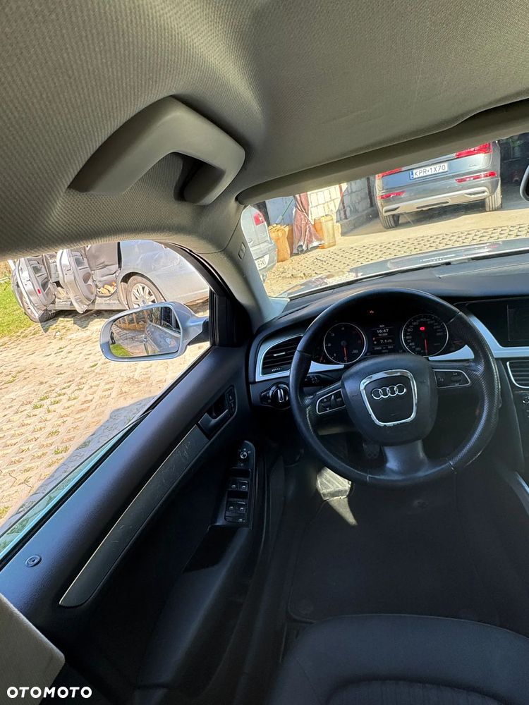 Audi A4 Avant 2.0 TDI DPF - 13