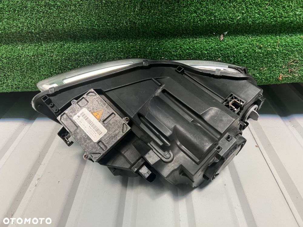 AUDI A4 B7 8E0 LAMPA PRZEDNIA LEWA XENON - 2