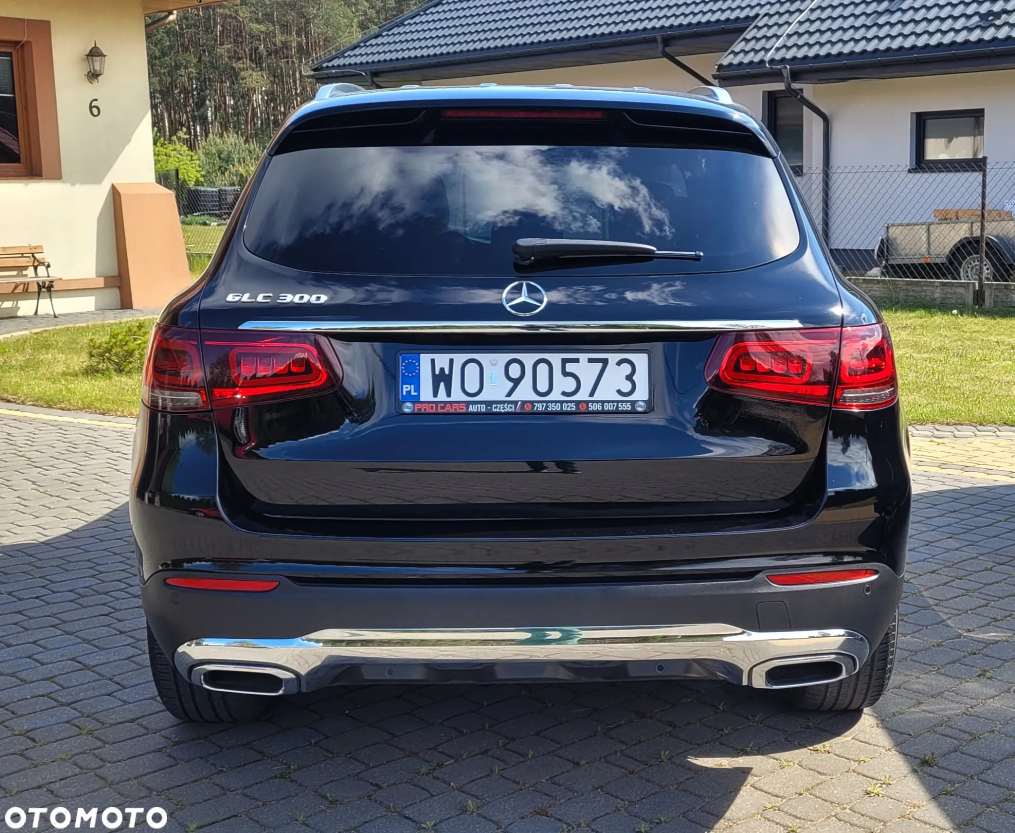 Mercedes-Benz GLC 300 4Matic 9G-TRONIC - 2