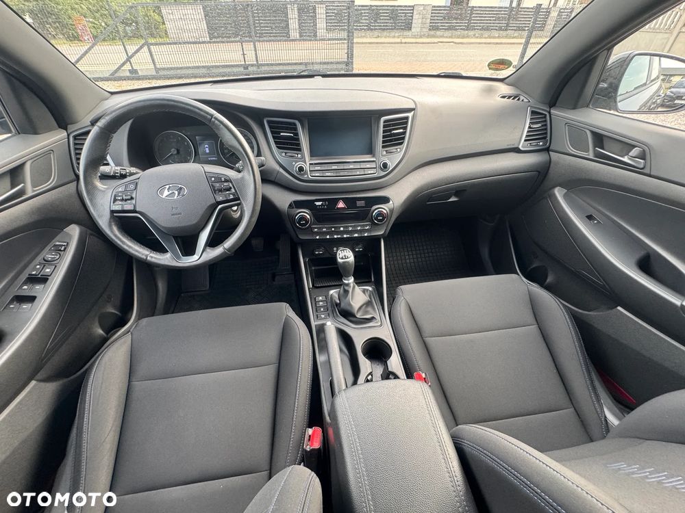 Hyundai Tucson blue 1.6 GDi 2WD Passion - 13