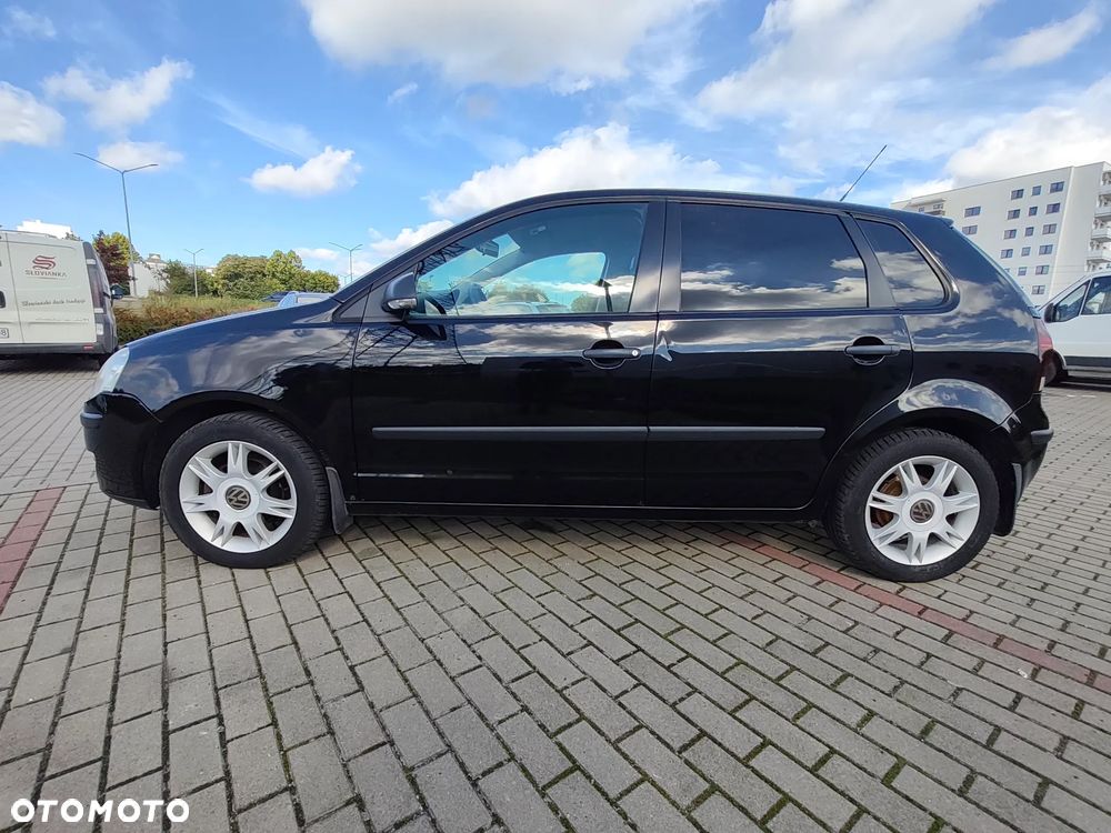 Volkswagen Polo 2008 photo 5