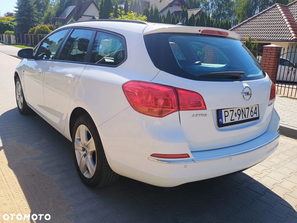 Opel Astra 1.6 CDTI DPF ecoFLEX Start/Stop Exklusiv - 6
