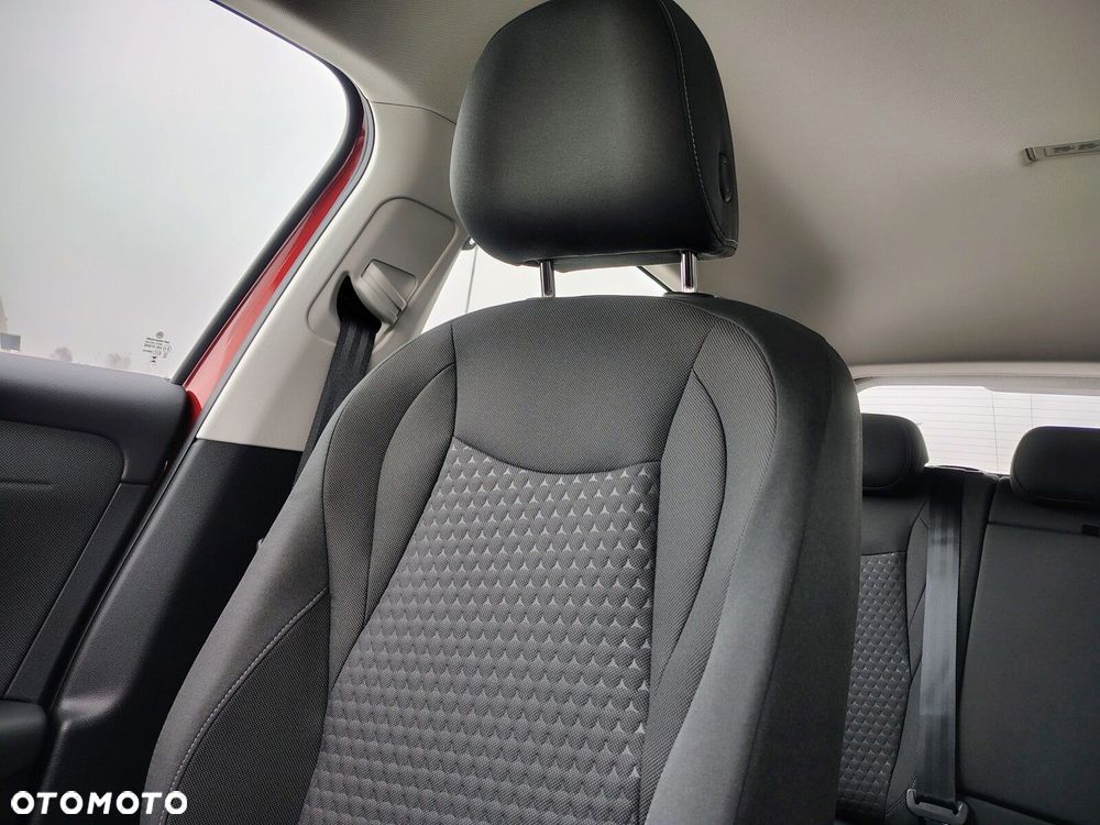 Volkswagen T-Roc - 19