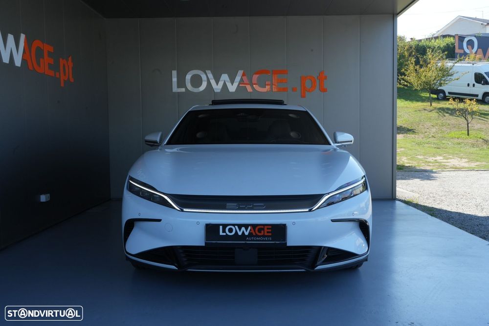 BYD Han 85.4 kWh AWD Executive - 12
