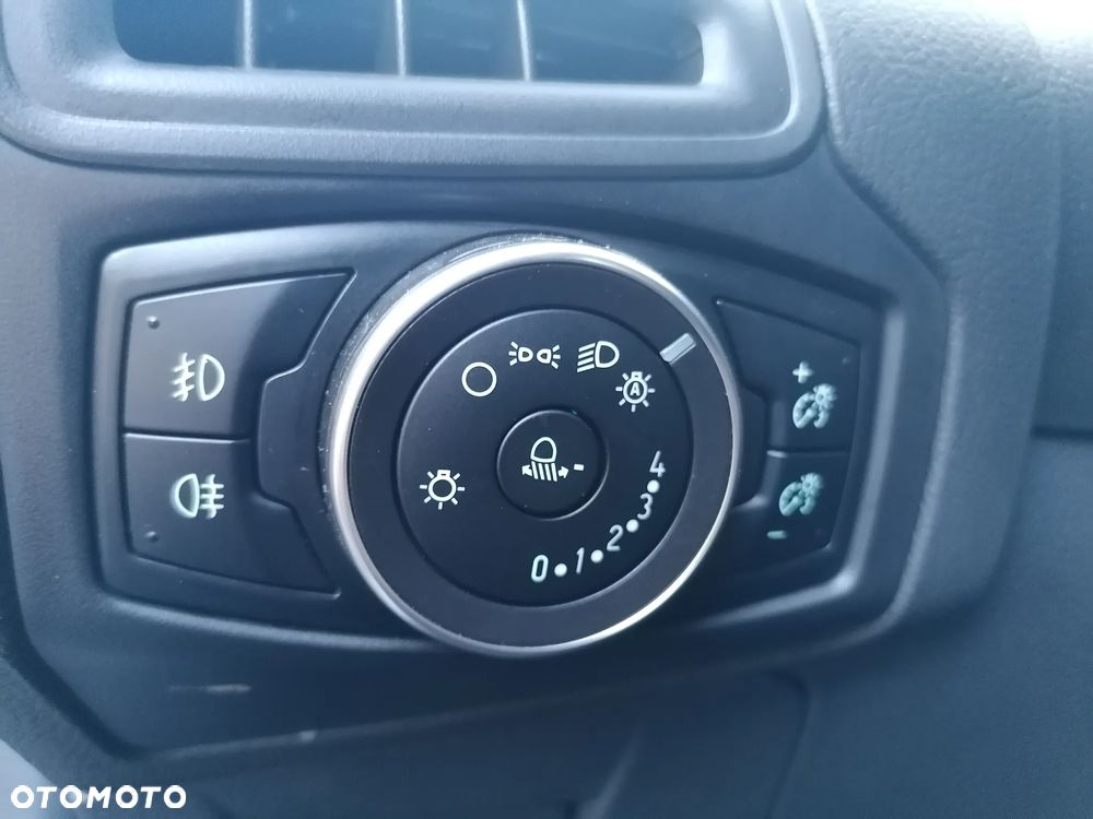 Ford Focus 1.5 TDCi Trend - 8