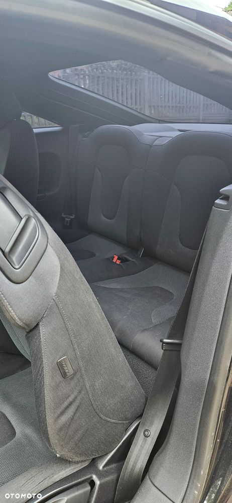 Audi TT Coupé 2.0 TDI Quattro - 11