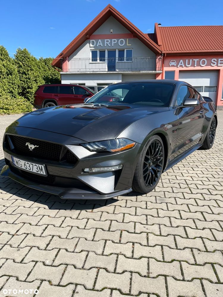 Ford Mustang - 1