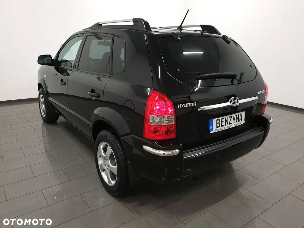 Hyundai Tucson 2.0 Elegance / Premium - 4