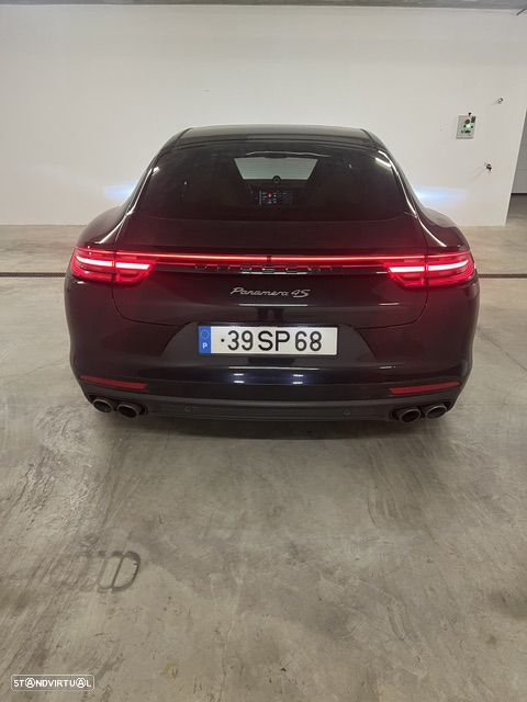 Porsche Panamera 4 S - 6