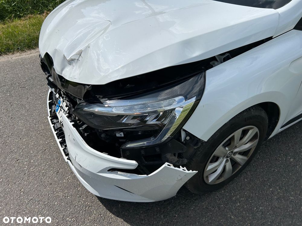 Renault Clio - 12