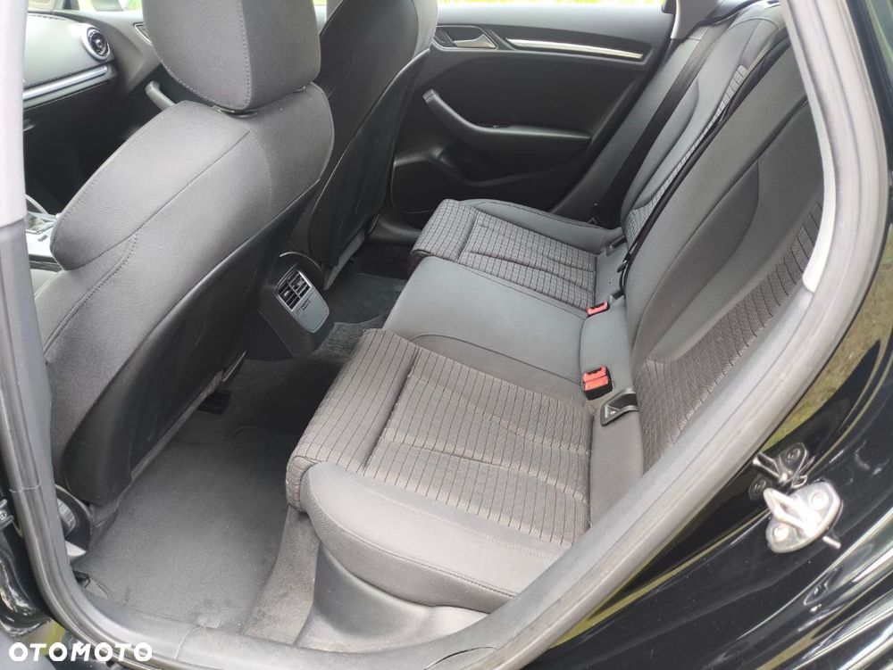 Audi A3 Sportback 1.5 TFSI Sport S tronic - 11