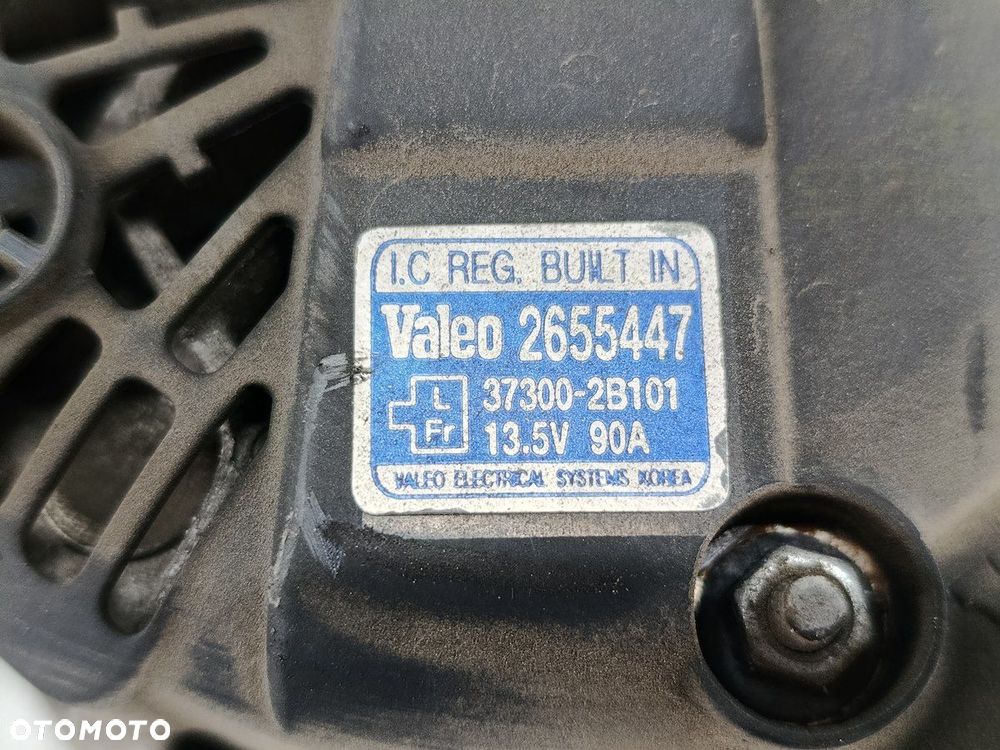 ALTERNATOR HYUNDAI I30 I 37300-2B101 2655447  VALEO 1.4 16V - 8