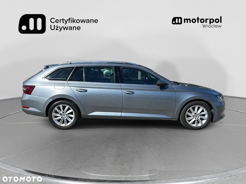 Skoda Superb 2.0 TDI Ambition DSG - 16