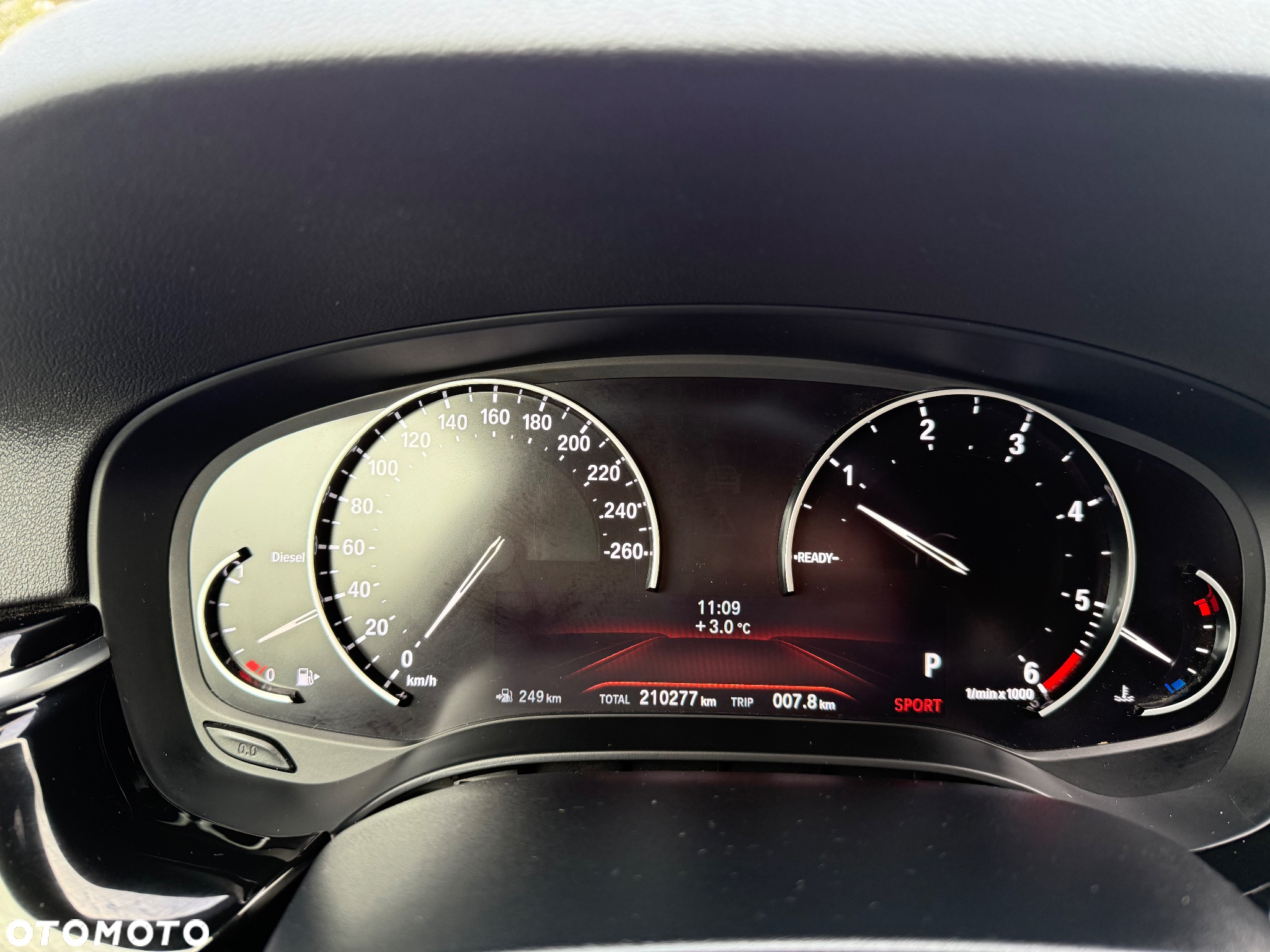 BMW Seria 5 520d Sport Line - 16