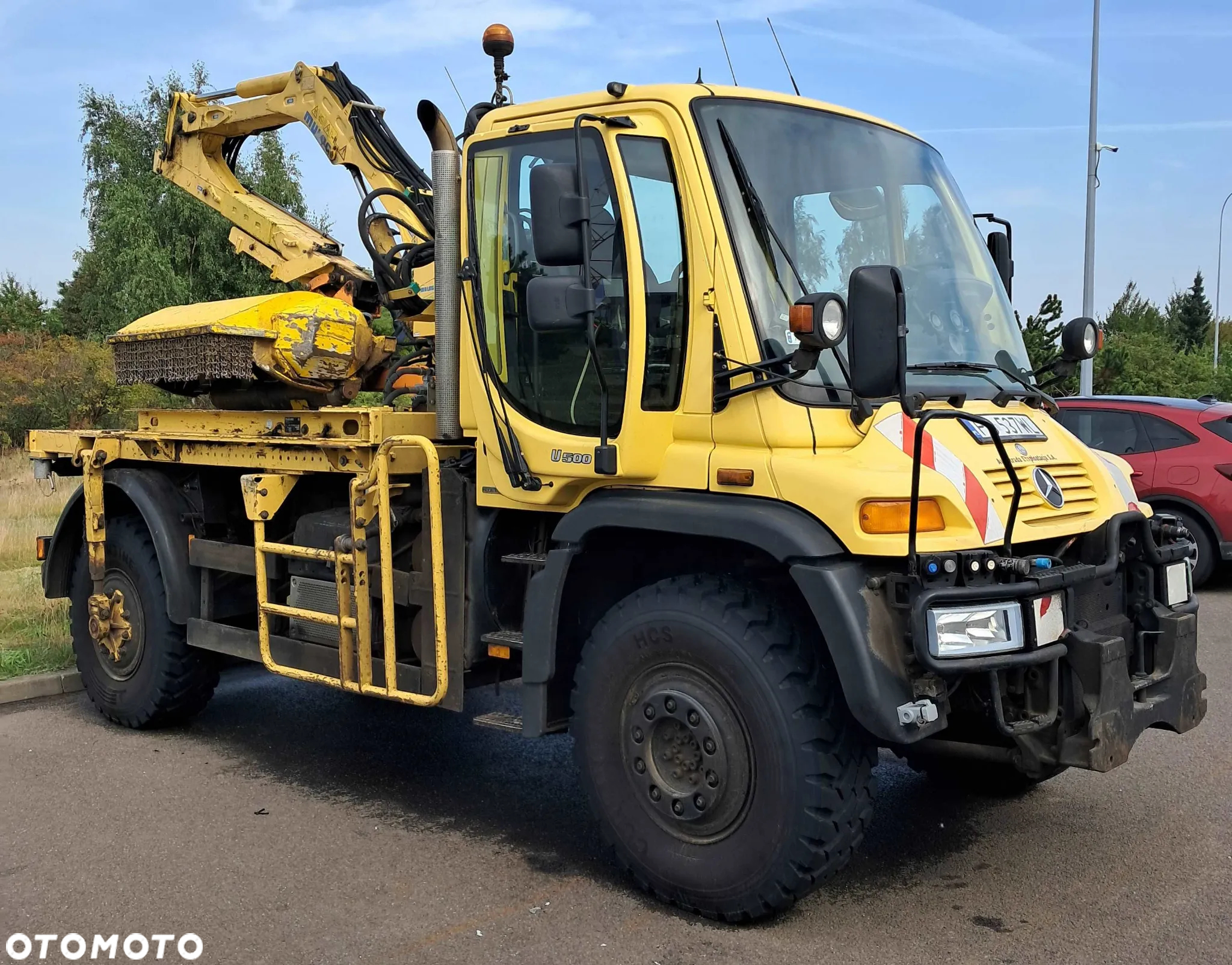 Mercedes-Benz UNIMOG - 2