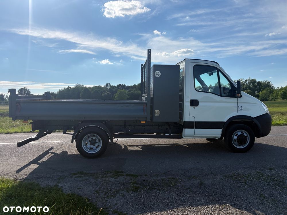 Iveco DAILY - 11
