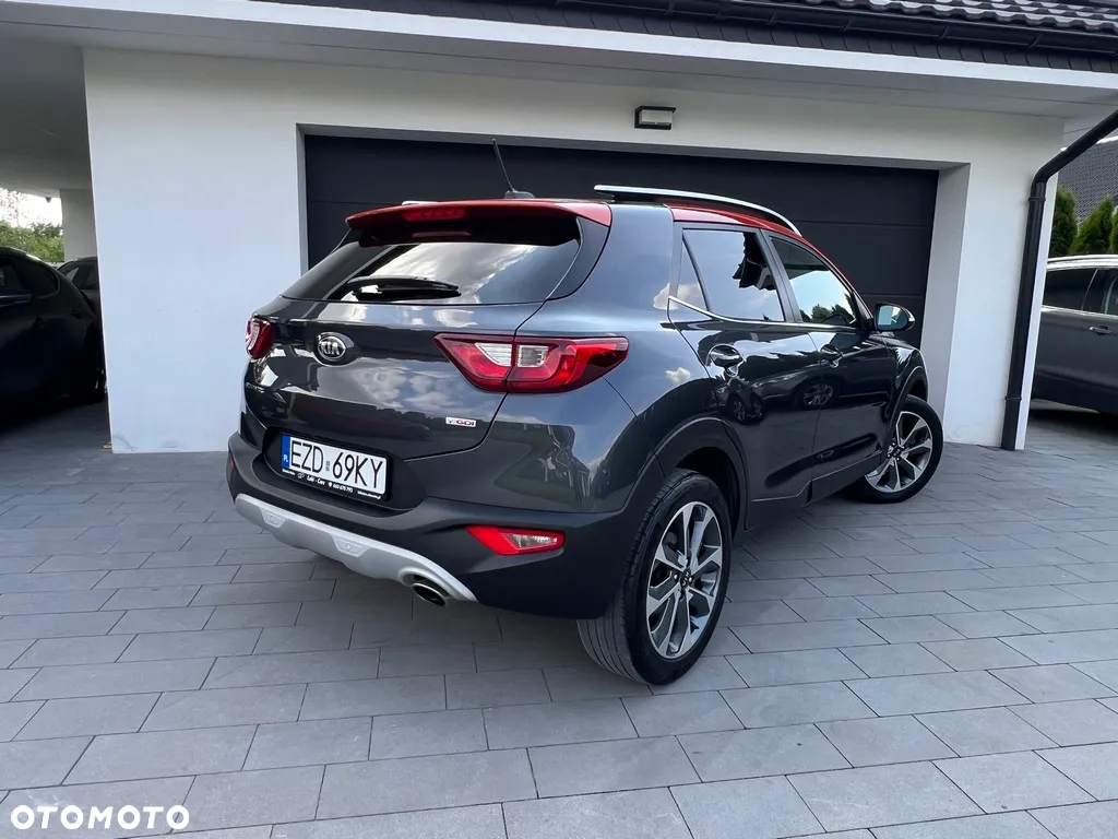 Kia Stonic 1.0 T-GDI 120 Spirit - 12