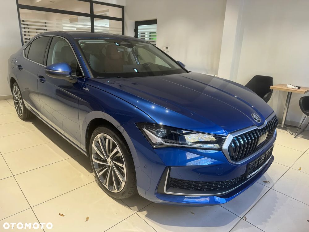 Skoda Superb 2.0 TDI SCR 4x4 L&K DSG - 2