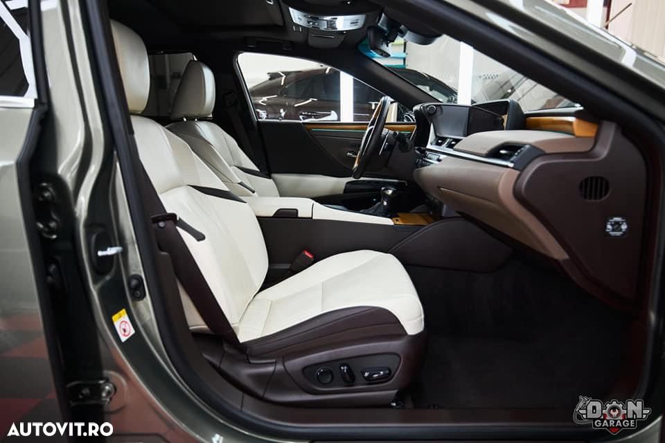 Lexus Seria ES ver-300h-luxury - 21