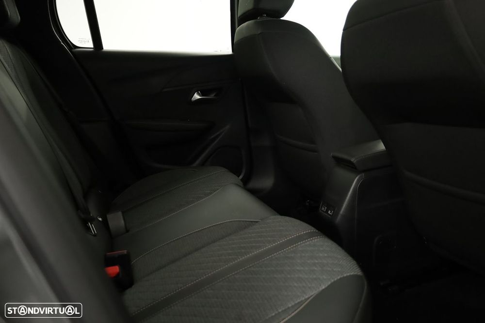 Peugeot 208 1.2 PureTech Allure - 21